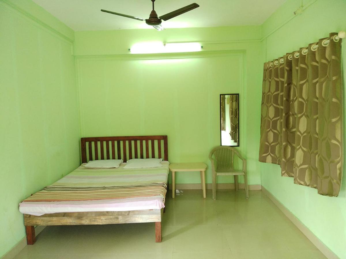 Dlite Beach Grove Cottages Alibag Bilik gambar